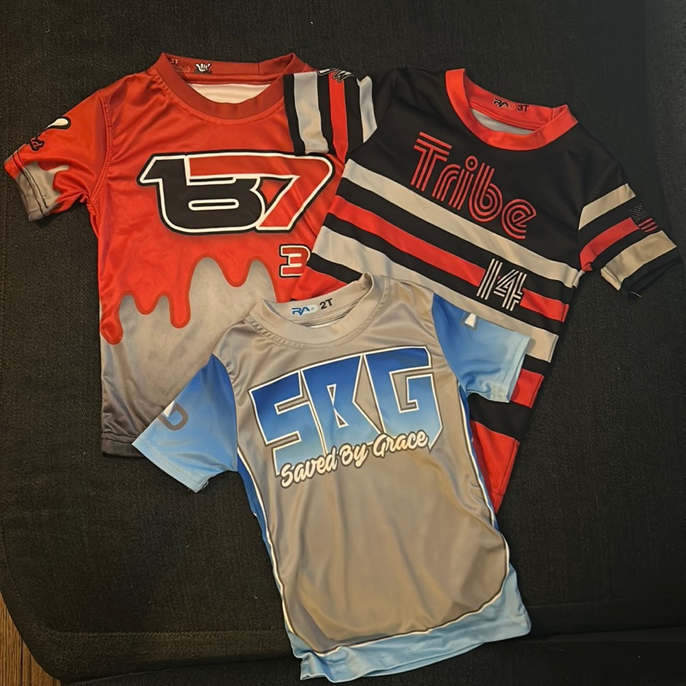 Set of 3 jersey tops